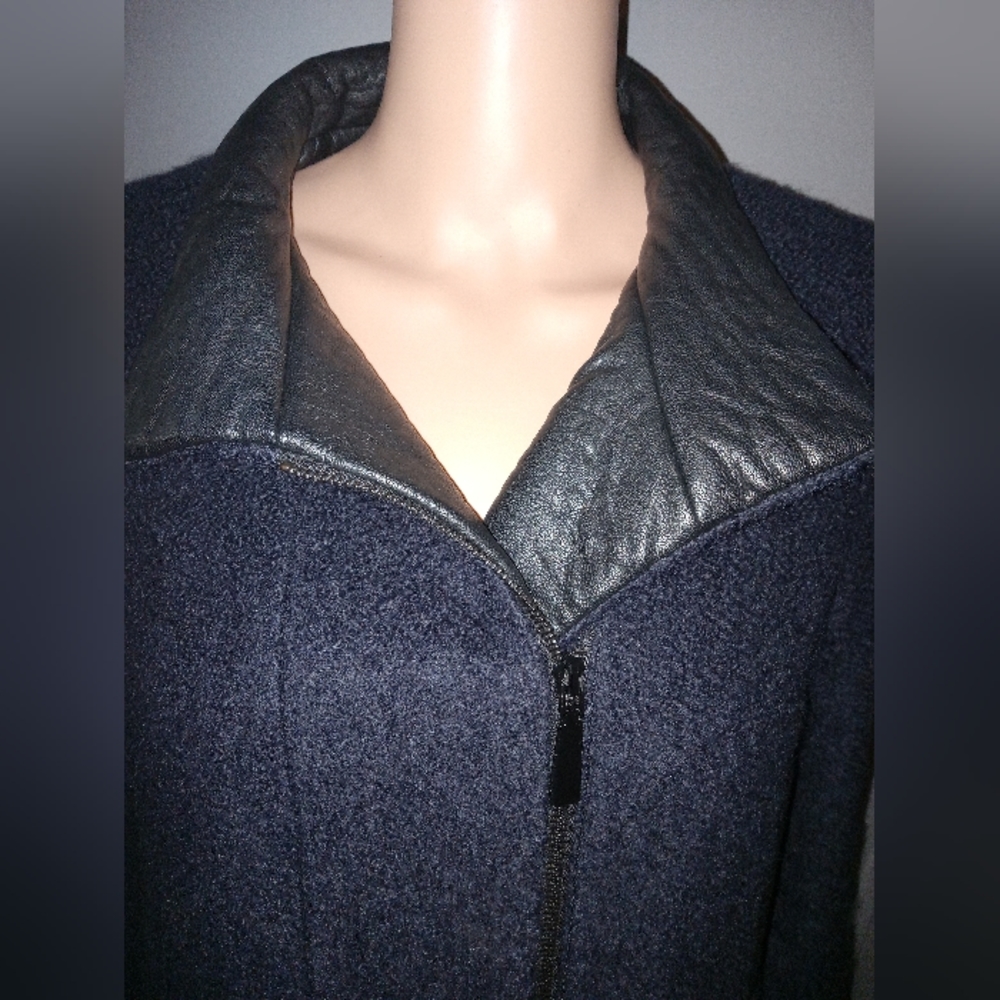 VINCE CAMUTO 3/4 length BEAUTIFUL wool blend coat. Size S. EUC! - Picture 7 of 8